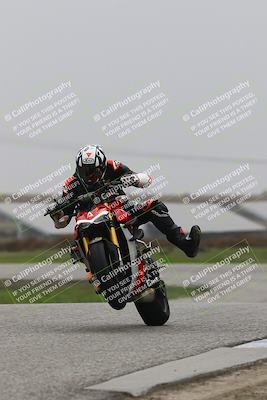 media/Nov-29-2025-TrackDaz (Sat) [[10ae2d9bce]]/A Group/Session 4 (Wheelie Bump)/